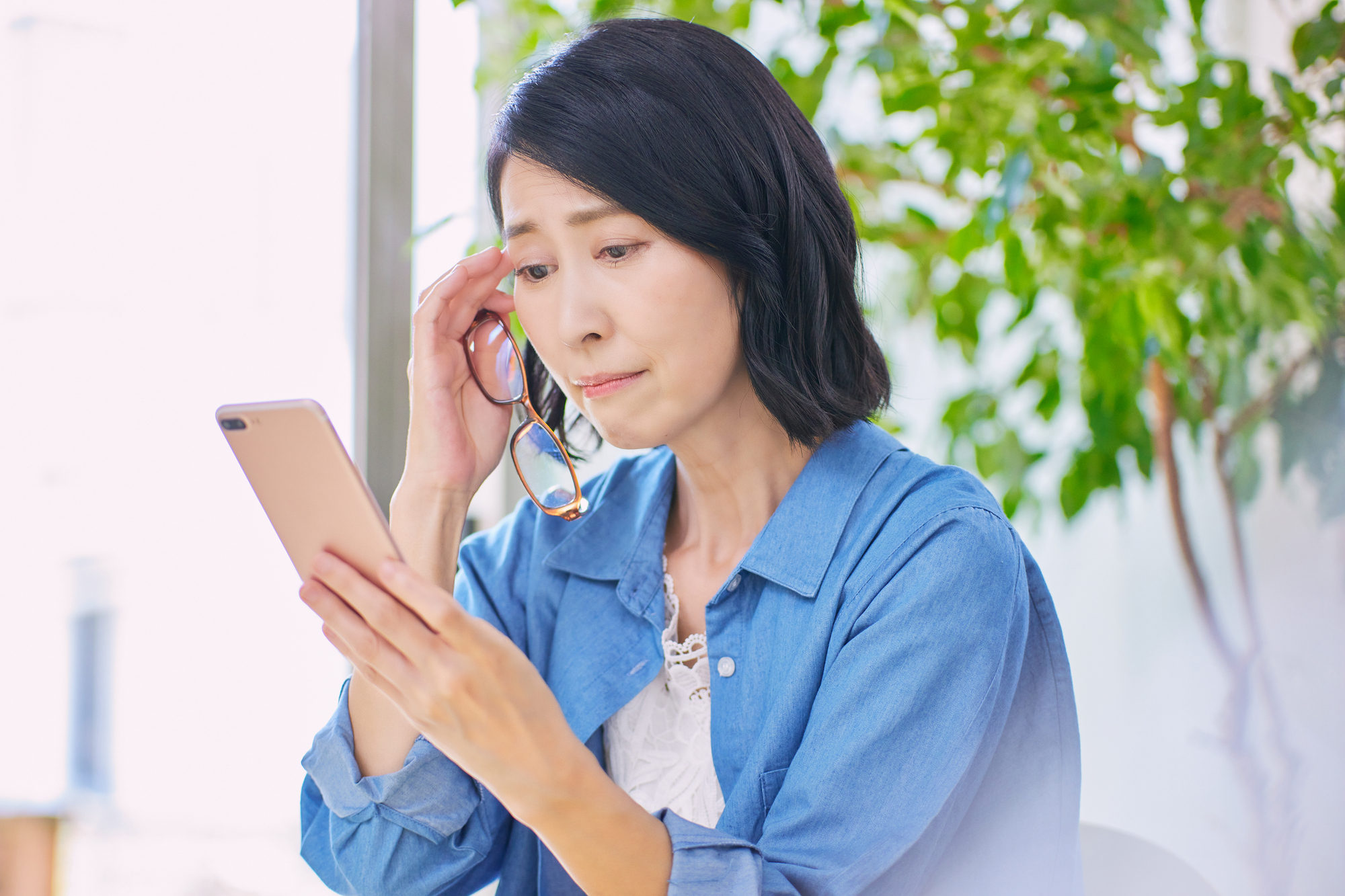 「年齢のせい」とあきらめずに更年期を前向きに過ごすサポートを|西宮のまりウィメンズクリニック